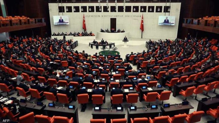 البرلمان التركي يدين خطاب نتنياهو في الكونجرس ويعتبره وصمة عار