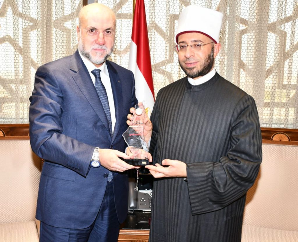 مصر..وزيرالأوقاف يستقبل قاضي قضاة فلسطين