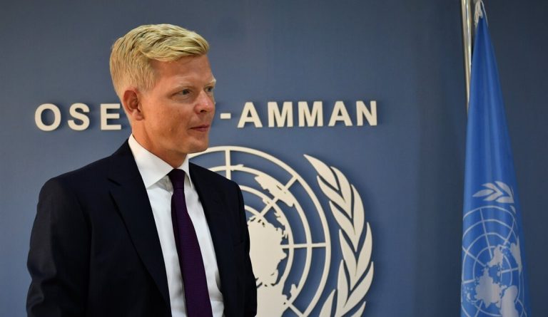 المبعوث الأممي: الحكومة اليمنية وجماعة الحوثي يتفقان على خفض التصعيد