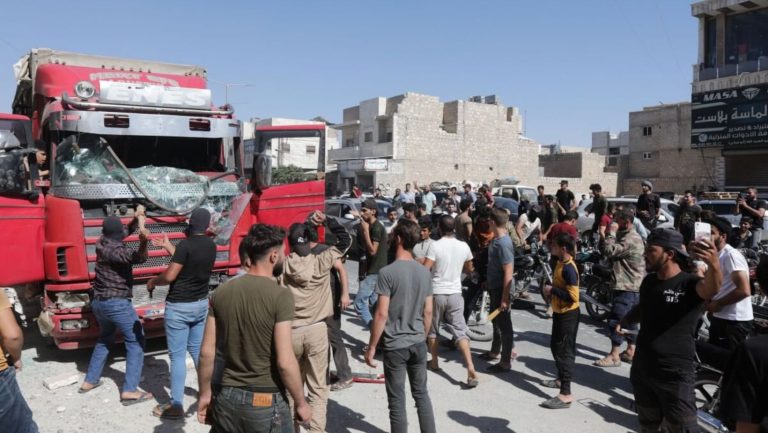 وزير الداخلية التركي: السلطات احتجزت 474 شخصاً شاركوا في الهجمات على ممتلكات السوريين.