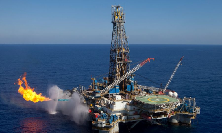  مصر وقبرص تبحثان نقل الغاز إلى أوروبا عبر المتوسط