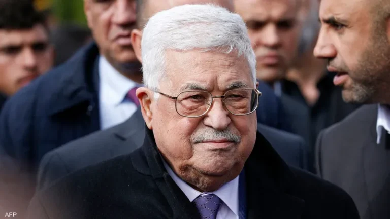 محمود عباس يحدد من يتولى رئاسة السلطة الفلسطينية من بعده