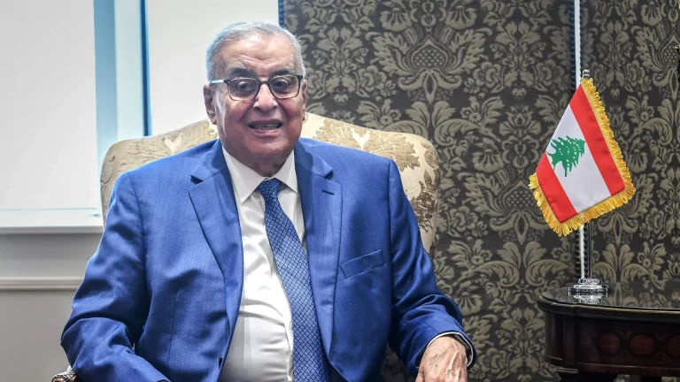 وزير الخارجية اللبناني: نأمل ألا يكون الرد على إسرائيل قويا!
