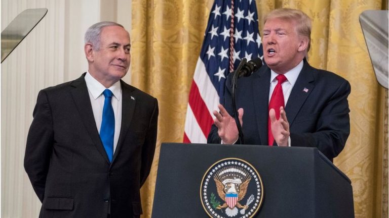 ترامب يحث نتنياهو على قبول صفقة تبادل الأسرى ووقف إطلاق النار في قطاع غزة