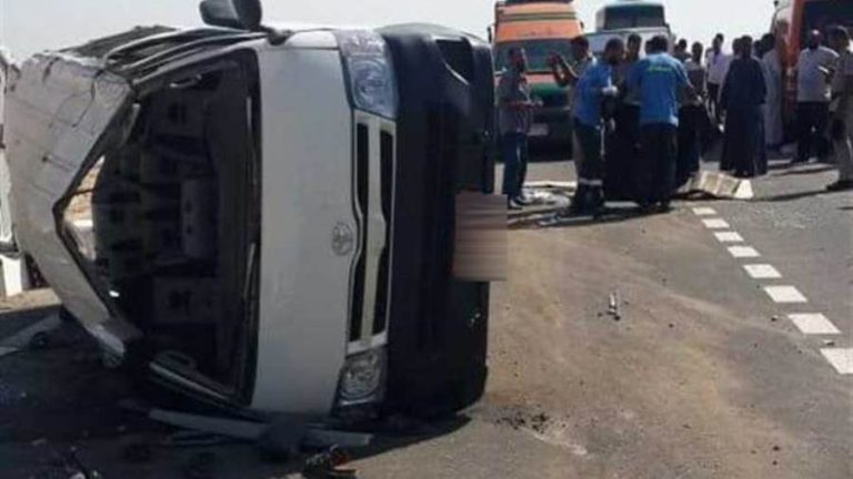إصـابة 18 شخصا في تصـادم أتوبيس وميكروباص على طريق مطروح إسكندرية الساحلي