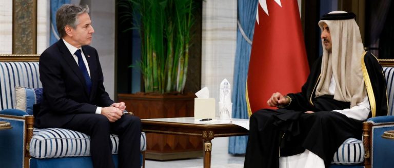 بلينكن يبحث مع أمير قطر جهود وقف الحرب في غزة