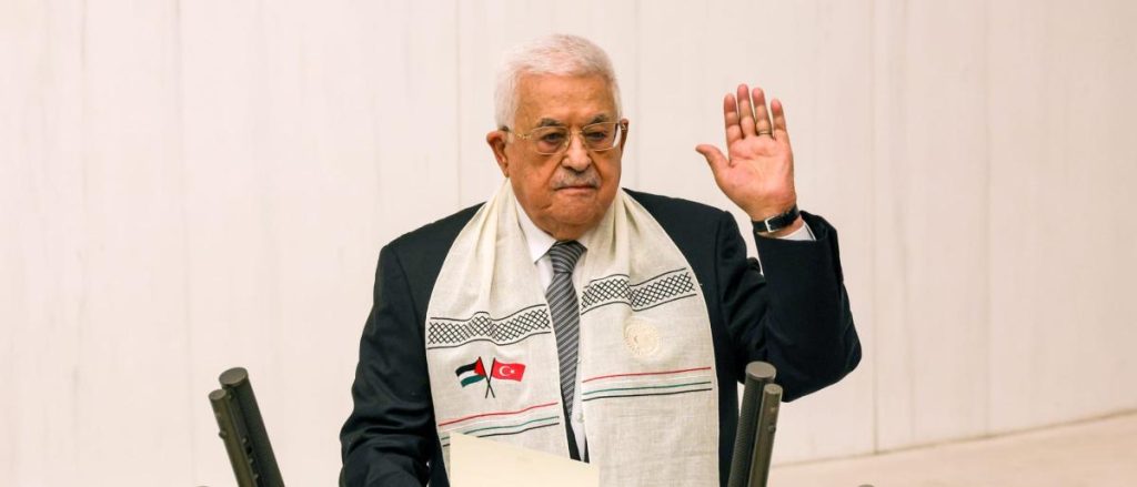 السلطة الفلسطينية تبدأ إجراءات زيارة عباس إلى غزة