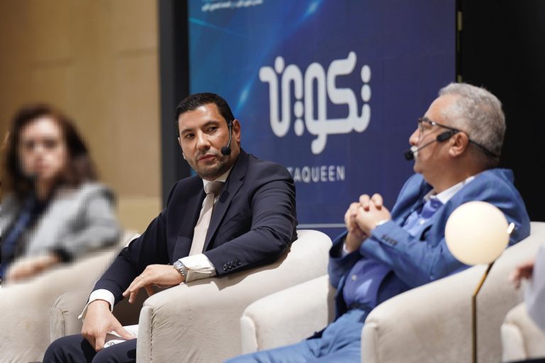 القبض على إسلام بحيري لتنفيذ أحكام قضائية بسبب شيكات بدون رصيد
