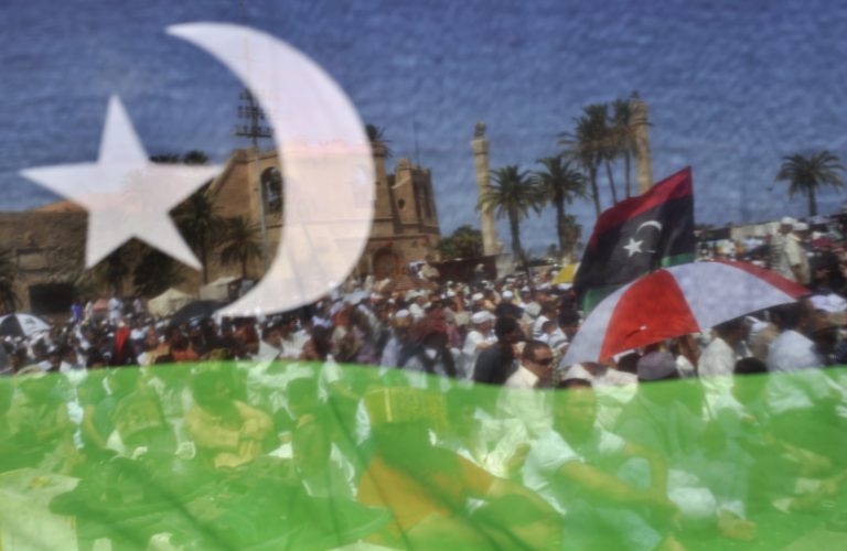 خطير جدا وبالمستندات المجلس الأعلى للدولة يتبنى عودة دستور 1952 والنظام الملكي كحل لإعادة الاستقرار في ليبيا