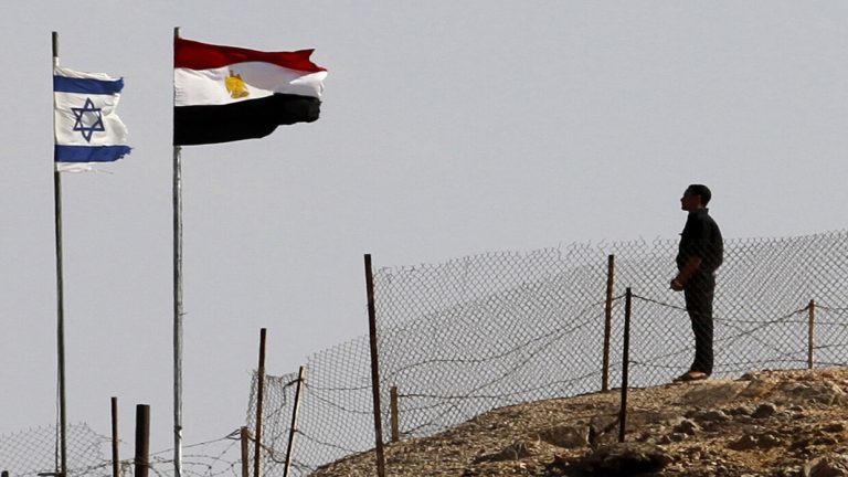 تزايد الخلاف بين مصر وإسرائيل حول محور فيلاديلفيا