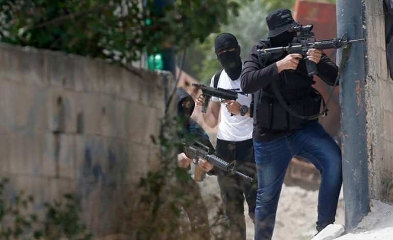 إعلام عبري: تصاعد العمليات العسكرية الفلسطينية في غور الأردن، حيث تم تنفيذ ثلاث هجمات إطلاق نار على مستوطنة “بكاعوت”.