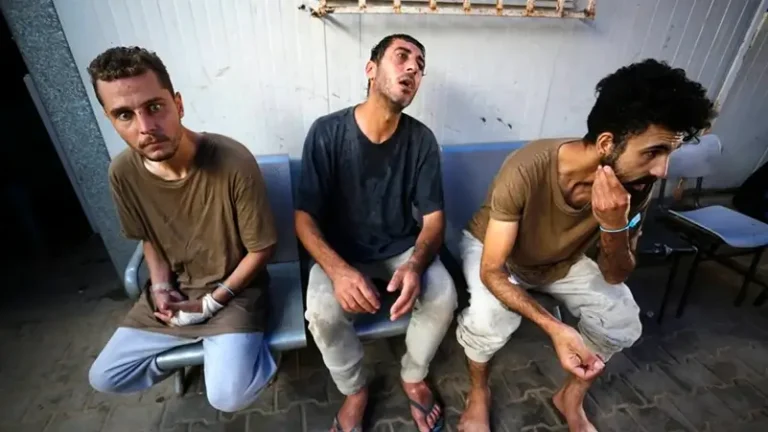 منظمة إسرائيلية: الاحتلال يرتكب انتهاكات جسيمة بحق الأسرى الفلسطينيين