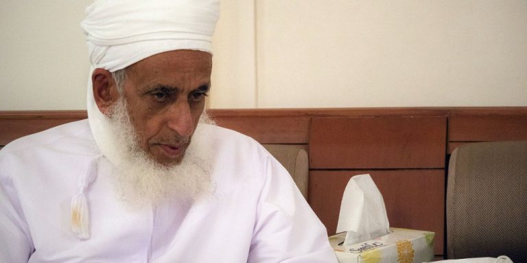 مفتي سلطنة عُمان يدين اغتيال إسماعيل هنية ويشدد على قوة المقاومة الفلسطينية التي تظل دائما “ولّادة”