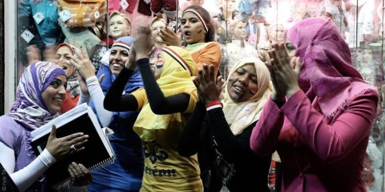 المرأة المصرية تحت وطأة تحديات العمل والحقوق وسط وعدم المساواة