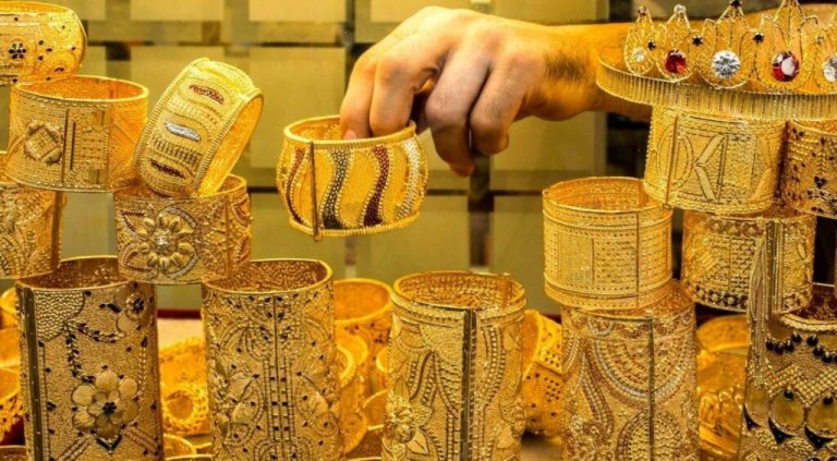 ارتفاع ملحوظ في سعر جرام الذهب عيار 21 يصل إلى 3430 جنيهاً في مصر