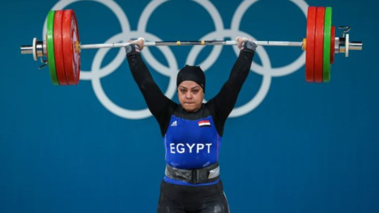 سارة سمير تتوج بالفضية في أولمبياد باريس وتحقق إنجازاً جديداً لمصر