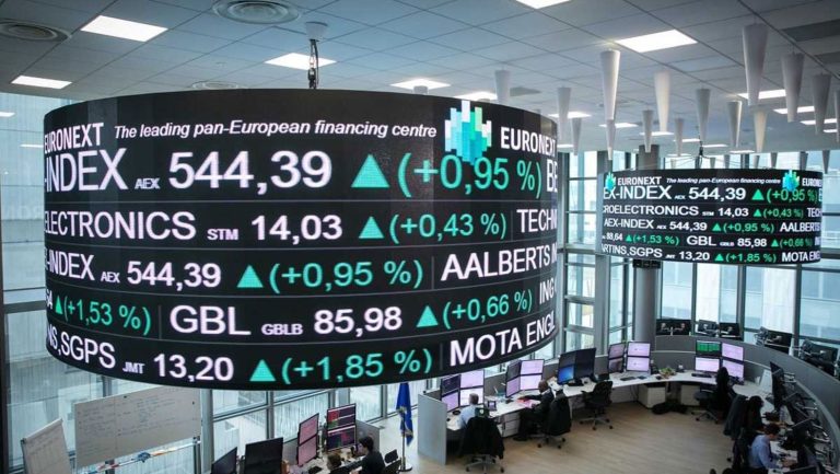 الأسهم الأوروبية تسجل أعلى مستوياتها على الإطلاق بدعم من تراجع التضخم