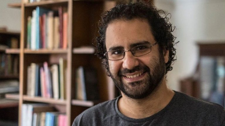 قلق متزايد حول مصير الناشط علاء عبدالفتاح مع اقتراب موعد الإفراج