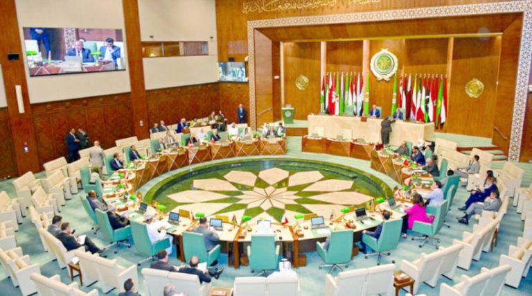 الأمين العام لجامعة الدول العربية يدين الهجمات الإسرائيلية الغادرة على لبنان ويشدد على التضامن مع الشعب اللبناني