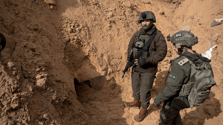 جنرال إسرائيلي: حماس تحقق النصر وإسرائيل تخسر الحرب في غزة.