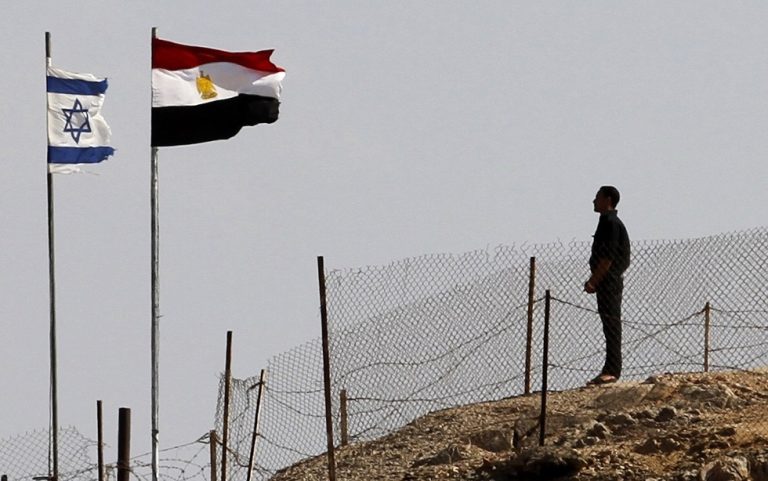 مصر تحذر من اتساع رقعة الصراع في الشرق الأوسط