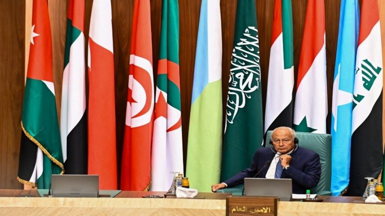الجامعة العربية تدين ما حدث في لبنان وتصفه بالتصعيد الخطير