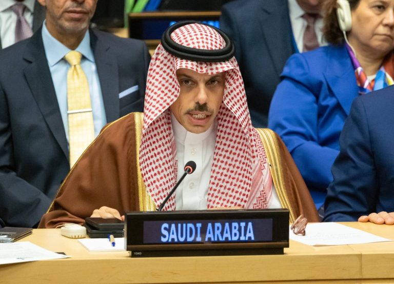 وزير الخارجية السعودي يعلن عن “تحالف دولي” لإقامة دولة فلسطينية