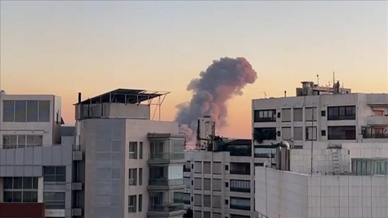 مقاتلات إسرائيلية تشن غارات على مقر القيادة المركزية لحزب الله في بيروت