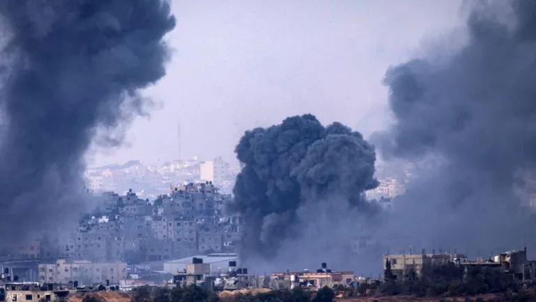 الخارجية الأميركية تعلن عن جهود جديدة لوقف إطلاق النار وتبادل الرهائن في غزة، بالتنسيق مع مصر وقطر