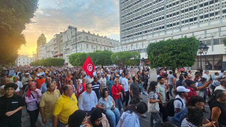 في ذكرى سقوط بن على..هل حصد التونسيون ثمار ثورتهم؟