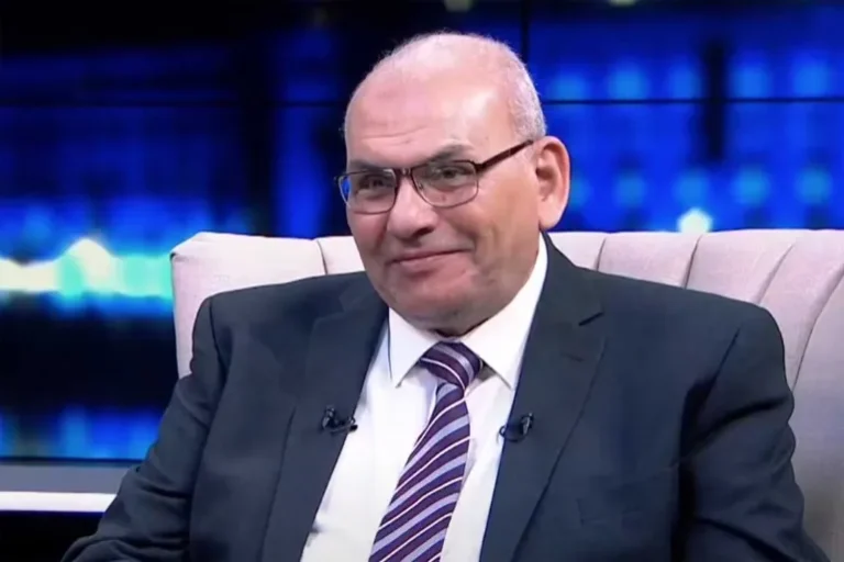 د.مصطفى جاويش يكتب: مخاوف حول قرار الصحة المصرية بتأجير العيادات الخارجية بالمستشفيات لشباب الأطباء
