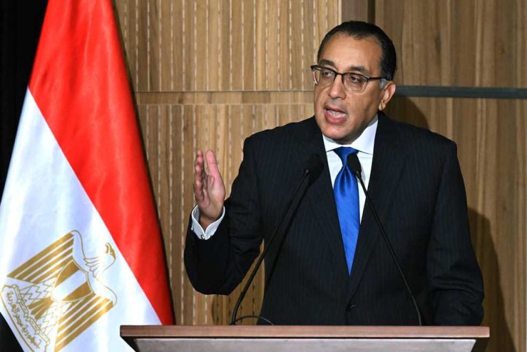 رئيس الوزراء: نستعد لطرح عدد من المطارات والبنوك ضمن برنامج الطروحات الذي تنفذه الحكومة