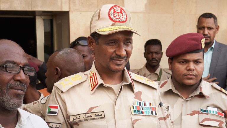 كارثة السودان: قوات الدعم السريع تكشف أسر مرتزقة مصريين