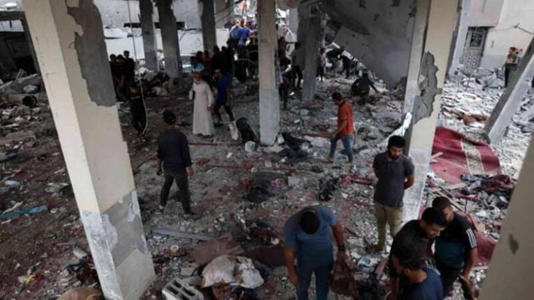 الاحتلال يرتكب 3 مجازر خلال 24 ساعة أسفرت عن 45 شهيداً و256 جريحاً