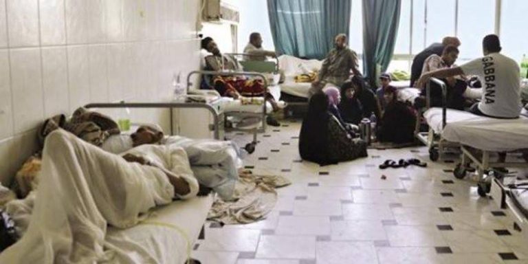 حياة المصريين في خطر: تقاعس الحكومة يغرق القطاع الصحي في الفوضى