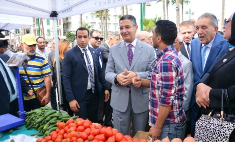 تدشين مبادرة سوق اليوم الواحد في الإسكندرية لتعزيز التجارة المباشرة بين المزارعين والمستهلكين
