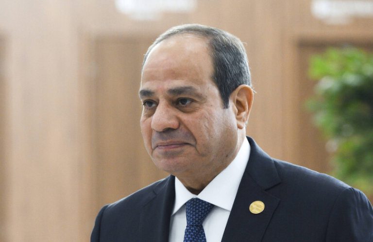السيسي: مصر تبذل جهودا كبيرة لوقف إطلاق النار في غزة