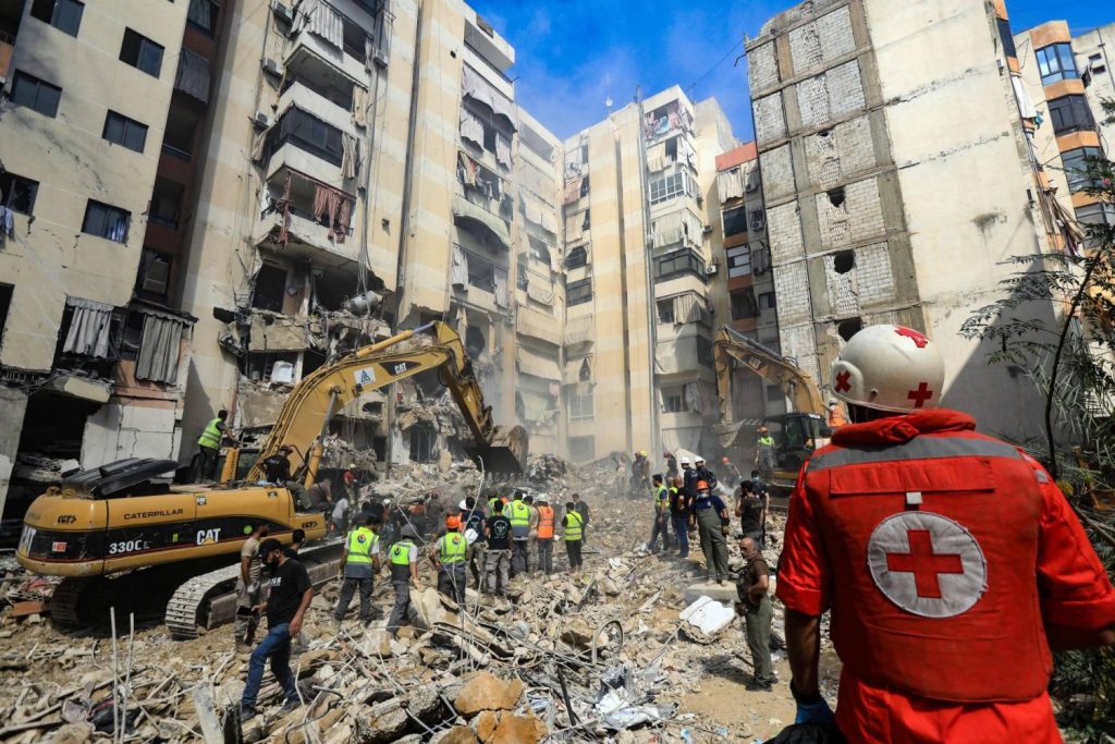 خروج مستشفيين عن الخدمة في الضاحية الجنوبية لبيروت جراء غارات الاحتلال.