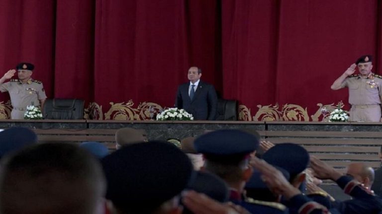 السيسي يتحدث عن أزمة سيارات ذوي الاحتياجات الخاصة