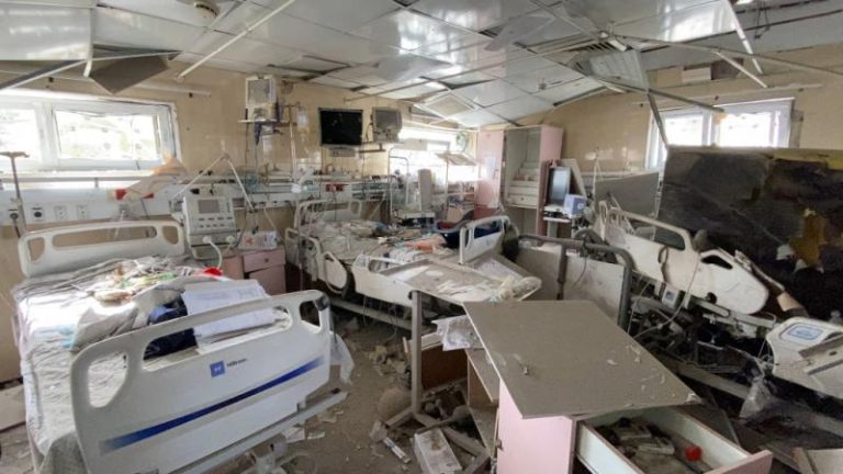 الإعلامي الحكومي بغزة: الوضع كارثي في مستشفى “كمال عدوان” لنفاد الوقود