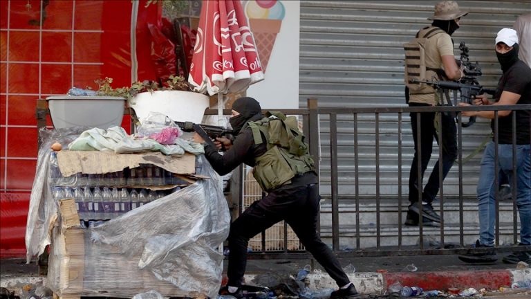 استشهاد المقاوم الفلسطيني إسلام جميل عودة بعد اشتباك مسلح استمر لسبع ساعات في طولكرم