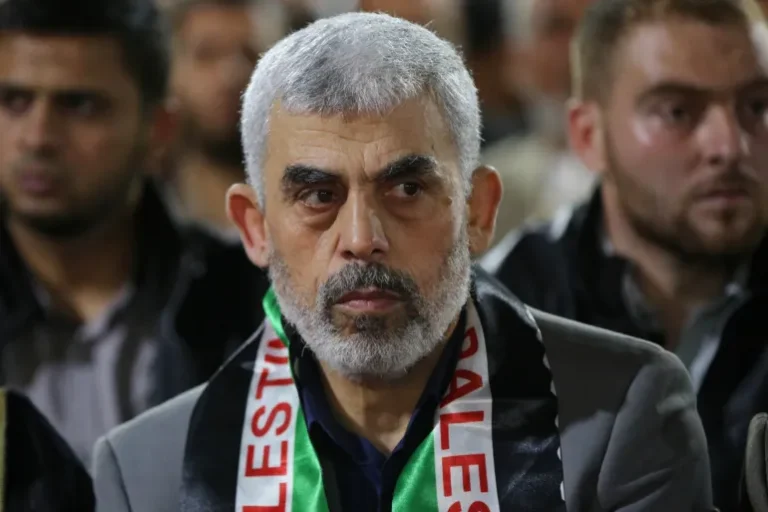 حماس” تعنى يحيى السنوار قائد معركة طوفان الأقصى مقبلا غير مدبراستشهاد القائد يحيى السنوار