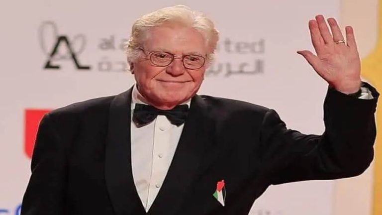 حسين فهمي في ختام مهرجان القاهرة السينمائي واجب علينا الا ننسى فلسطين و لبنان