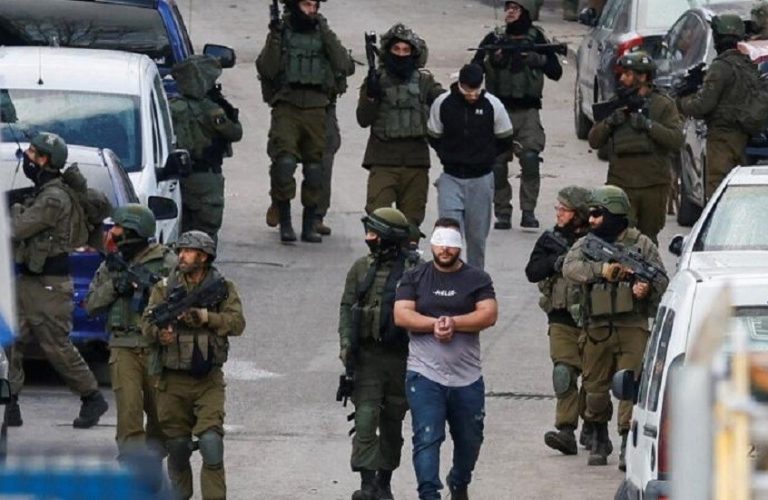 الاحتلال يشن حملة اعتقالات واسعة في الضفة الغربية