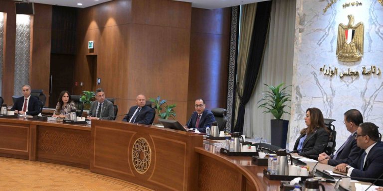 حكومة الفساد في مصر ترفع أسعار الحج بقرارات كارثية على المواطنين
