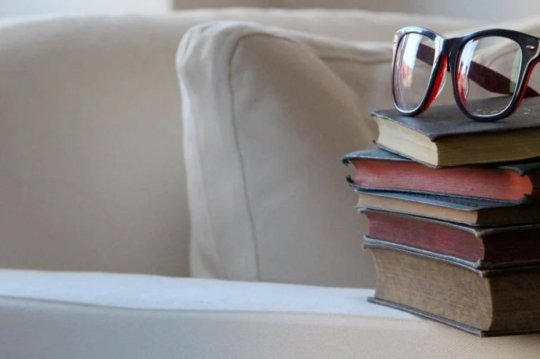 شركة أمريكية تسعى لإنتاج 8 آلاف كتاب باستخدام الذكاء الاصطناعي