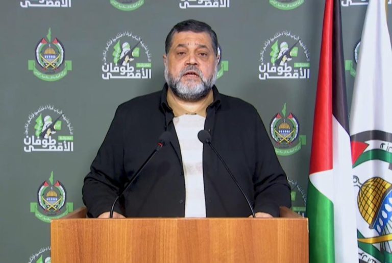 حماس: أكثر من 100 ألف فلسطيني يواجهون نقص المقومات الأساسية في شمال غزة