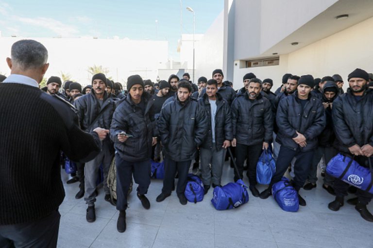 استغلال قانون اللجوء لجذب التمويل الدولي يعكس فساد الحكومة المصرية وتجاهل حقوق اللاجئين