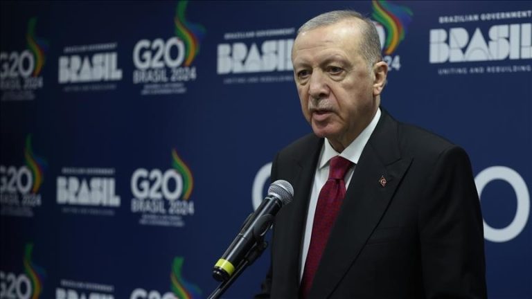 أردوغان يحذر الغرب من العقيدة النووية الروسية