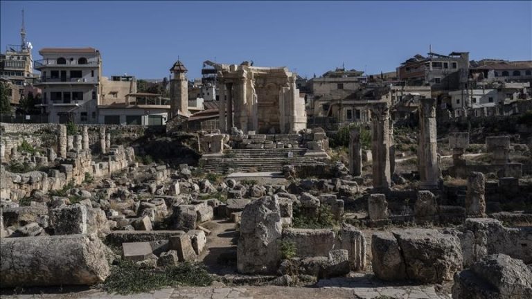 برلمانيون لبنانيون يطالبون اليونسكو بحماية المواقع الأثرية من الاعتداءات الإسرائيلية